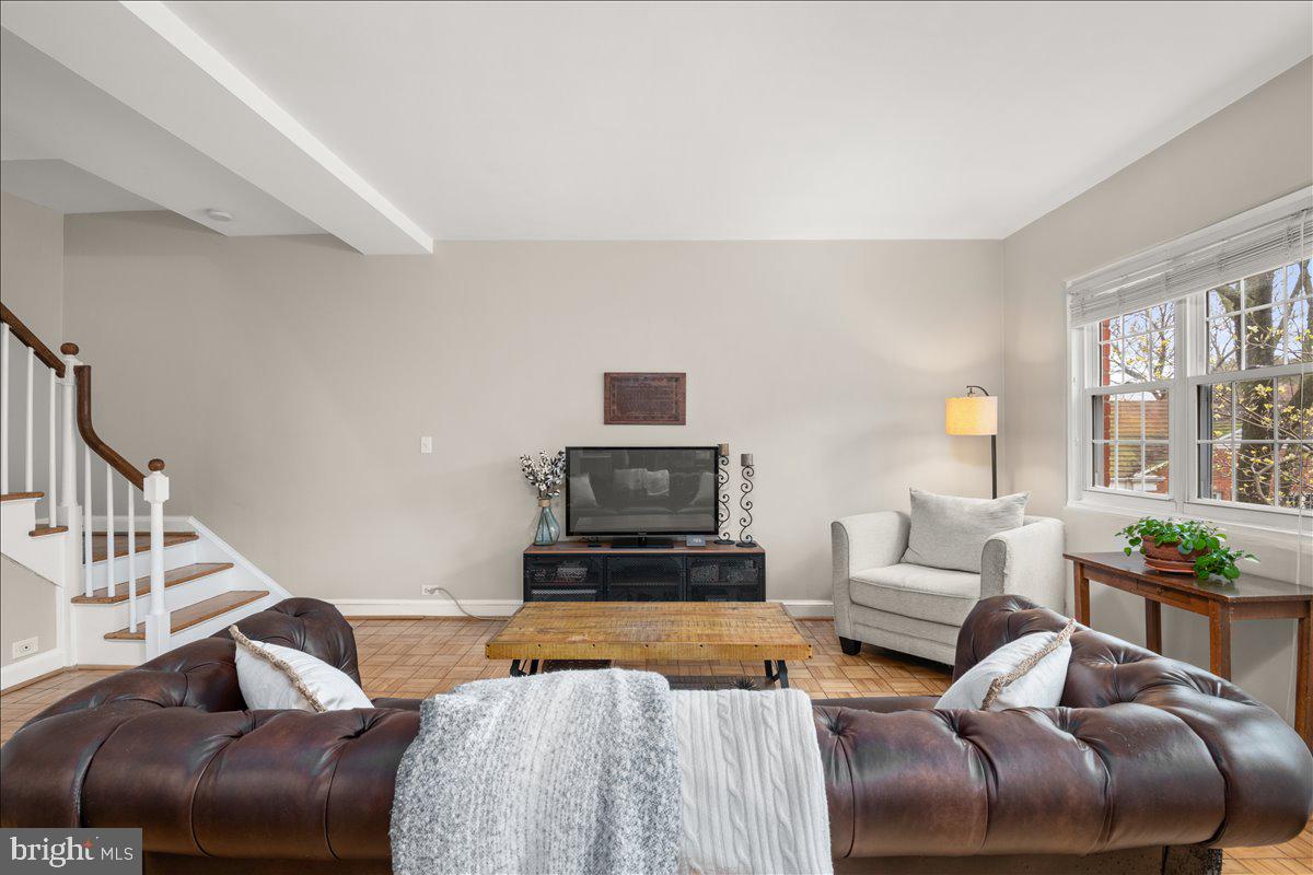 3537 Martha Custis Drive Alexandria, VA 22302 - Photo 18 of 26