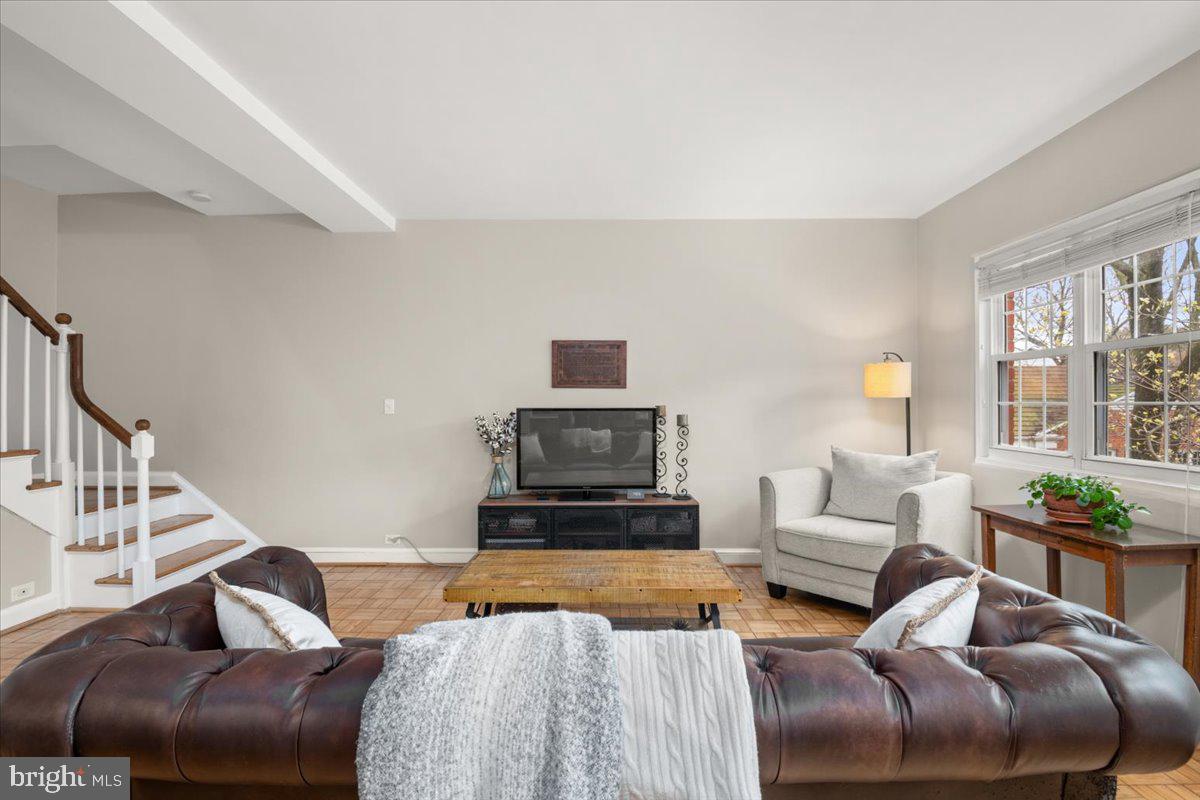 3537 Martha Custis Drive Alexandria, VA 22302 - Photo 19 of 26