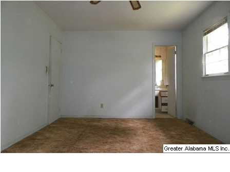 2409 Bowstring Drive Birmingham, AL 35214 - Photo 9 of 10