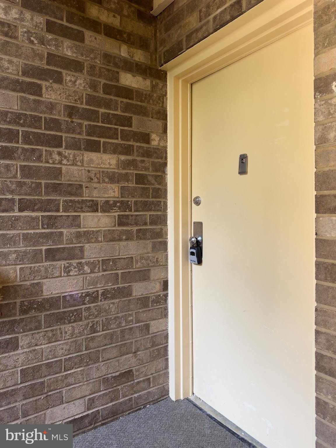 2332 Freetown Court, Unit 11C Reston, VA 20191 - Photo 3 of 34