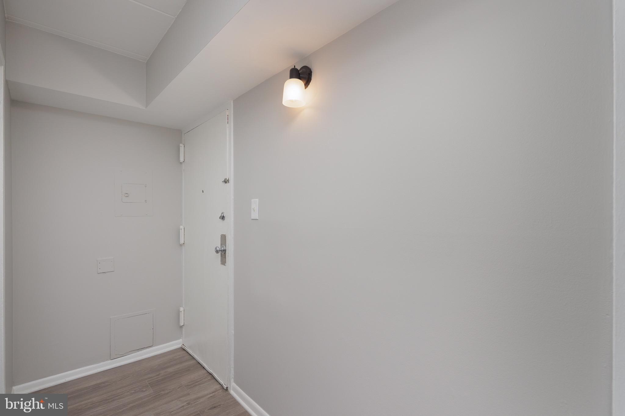 2332 Freetown Court, Unit 11C Reston, VA 20191 - Photo 4 of 34