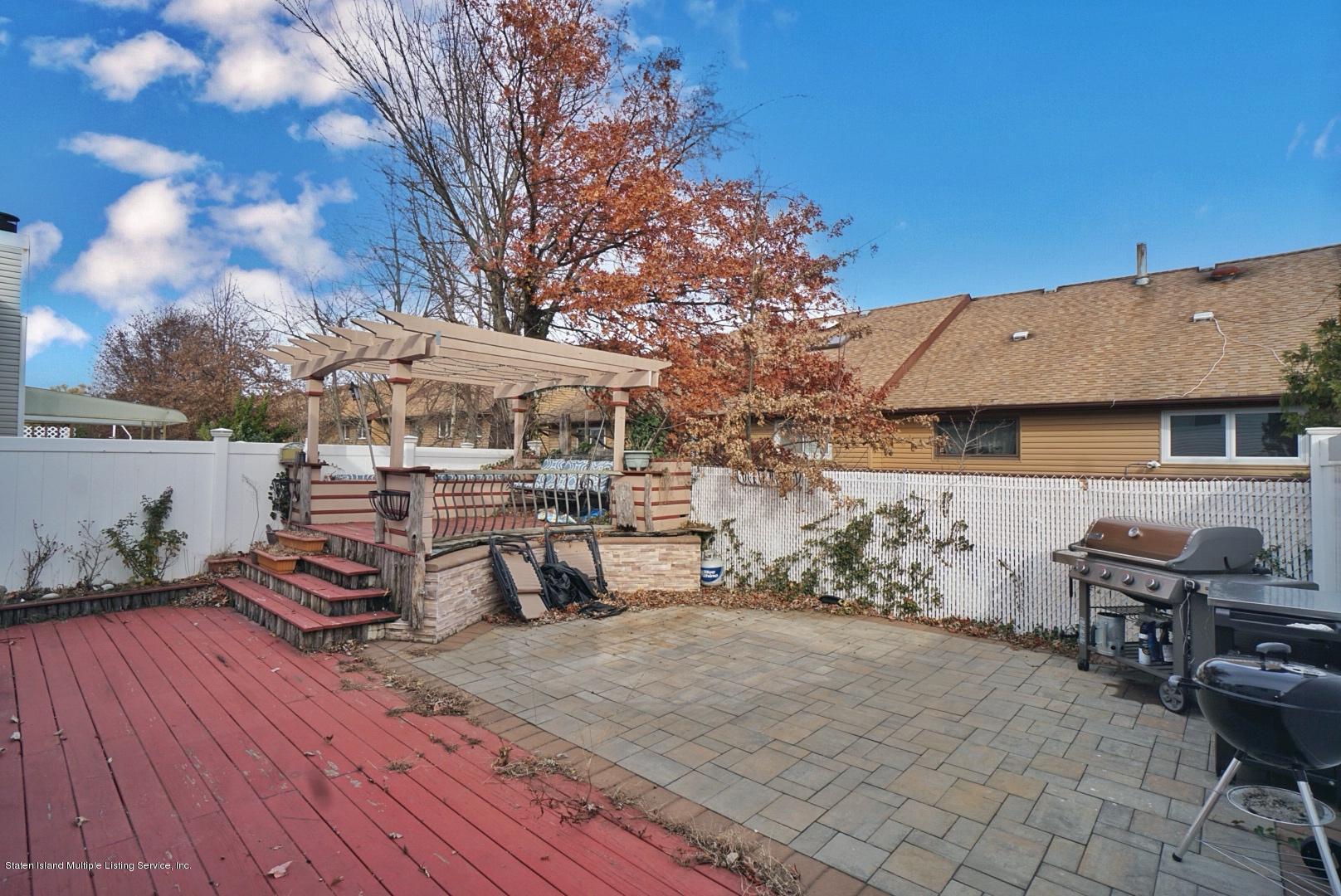 334 Green Valley Road Staten Island, NY 10312 - Photo 24 of 28 334 Green Valley Rd