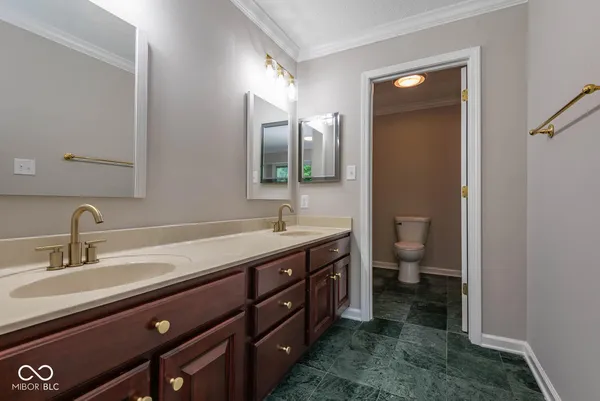 $475,000 | 9416 South Harbour Pointe Drive, Bloomington, IN 47401
