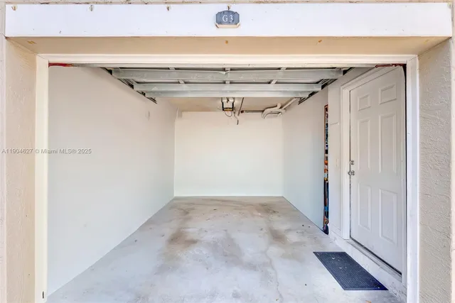 a view of a garage