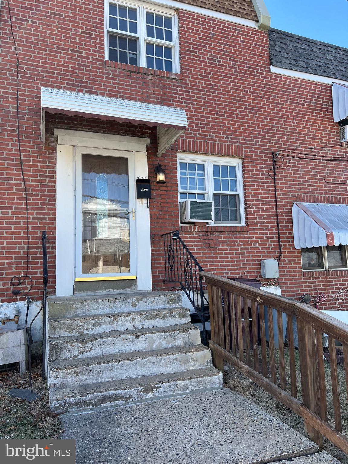 324 East Rambo Street Bridgeport, PA 19405 - Photo 1 of 20