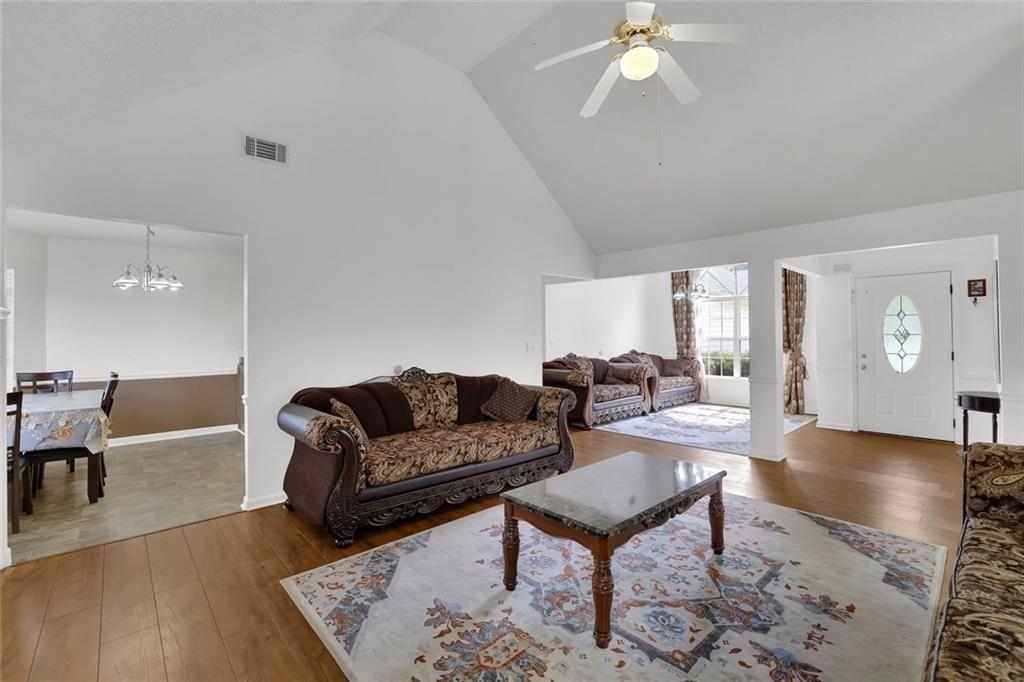 4720 Duration Court Snellville, GA 30039 - Photo 9 of 33