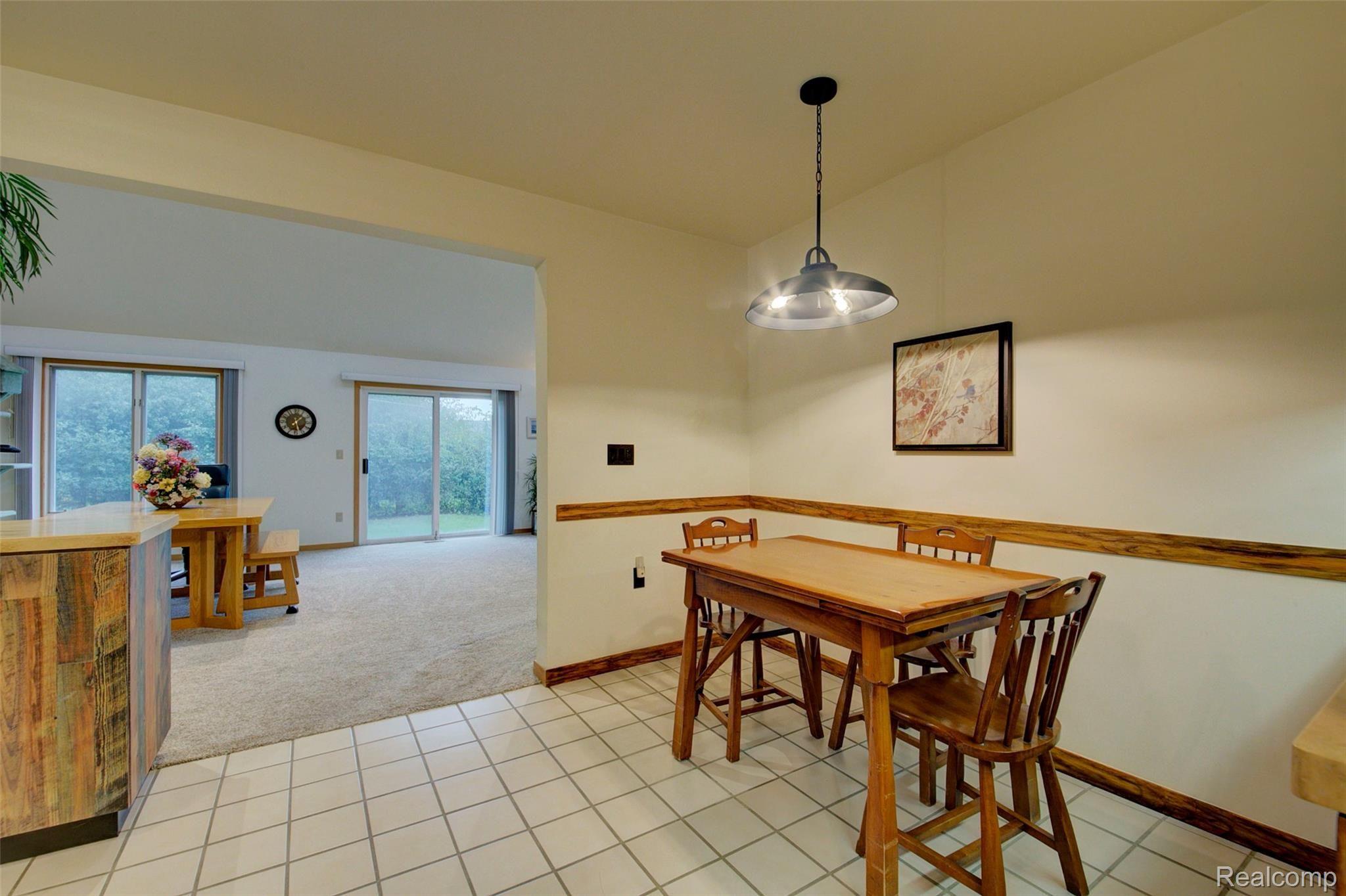 26198 Steele Road Farmington, MI 48331 - Photo 17 of 31 kitchen 3.jpg