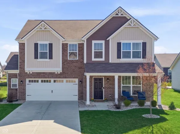 $418,900 | 4355 Homestead Drive, Whitestown, IN 46075