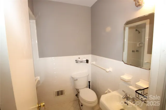 $379,000 | 1631 Oline Place, Charlotte, NC 28212