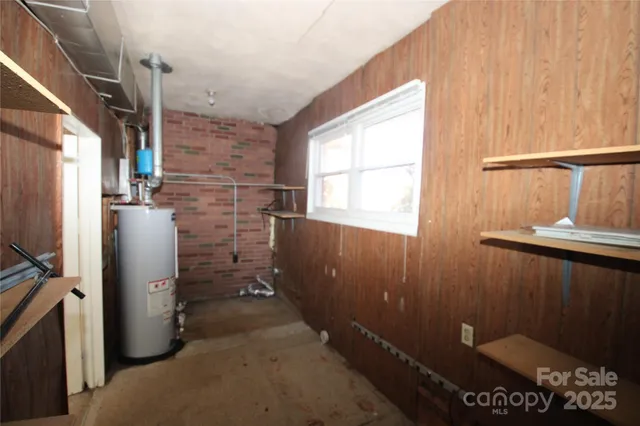 $379,000 | 1631 Oline Place, Charlotte, NC 28212