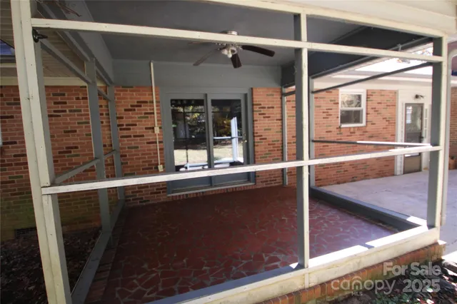 $379,000 | 1631 Oline Place, Charlotte, NC 28212