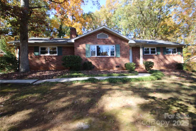 $379,000 | 1631 Oline Place, Charlotte, NC 28212