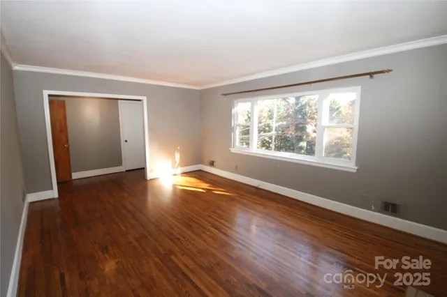 $379,000 | 1631 Oline Place, Charlotte, NC 28212