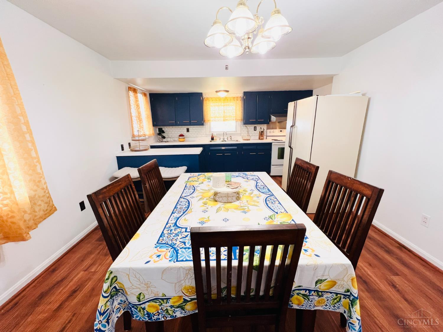 7905 Plainfield Road Cincinnati, OH 45236 - Photo 8 of 32