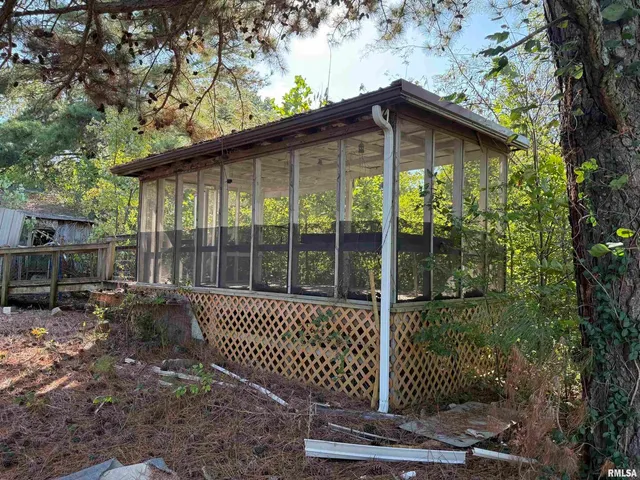 $70,000 | 967 Bunker Street, Equality, IL 62934