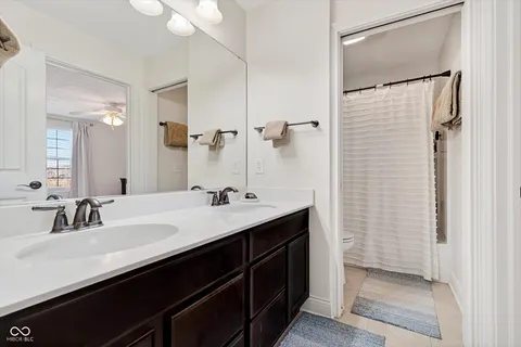 $869,000 | 15565 Viking Crusader Court, Westfield, IN 46074