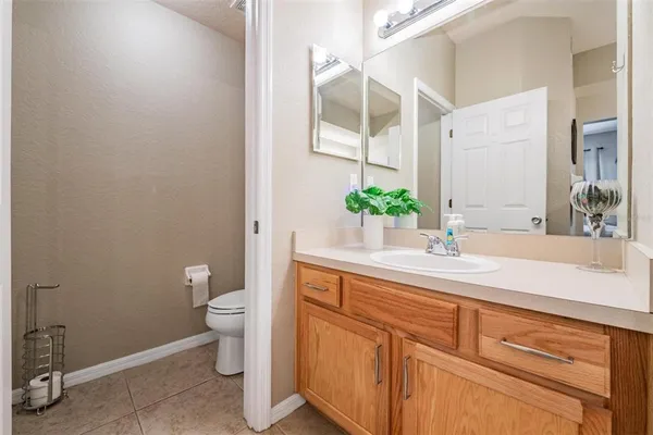 $2,100 | 1827 Hammocks Avenue, Unit 1827, Lutz, FL 33549