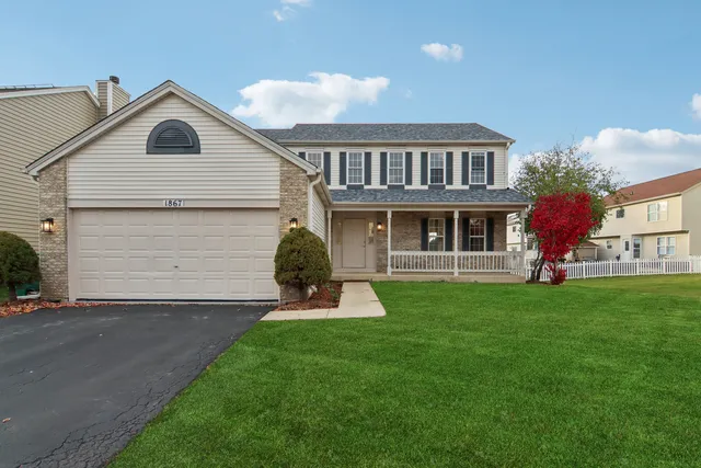 $469,800 | 1867 Lake Shore Drive, Romeoville, IL 60446