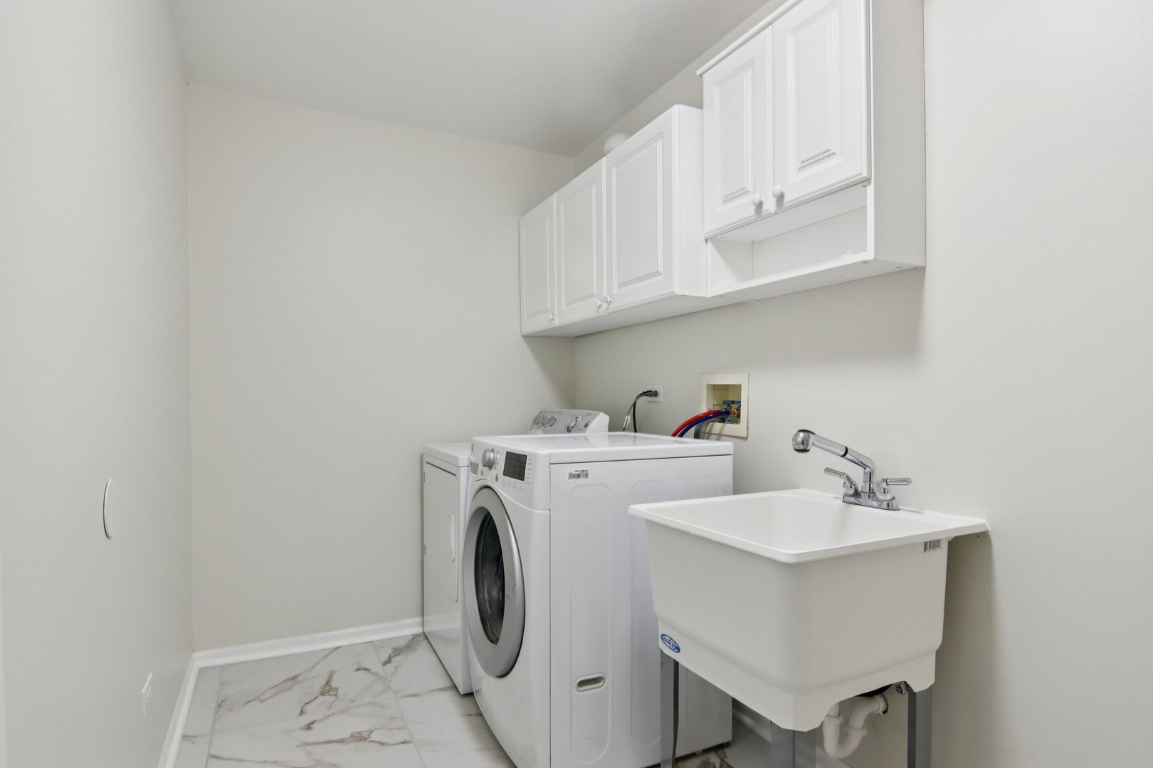 1867 Lake Shore Drive Romeoville, IL 60446 - Photo 14 of 59