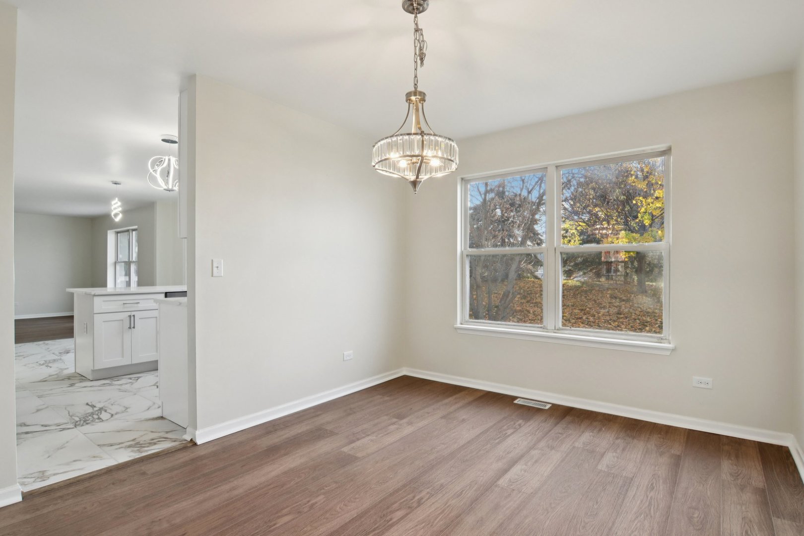 1867 Lake Shore Drive Romeoville, IL 60446 - Photo 14 of 56