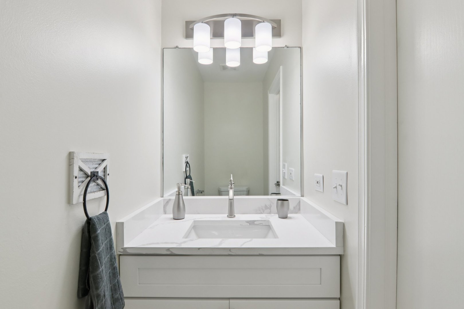 1867 Lake Shore Drive Romeoville, IL 60446 - Photo 19 of 56