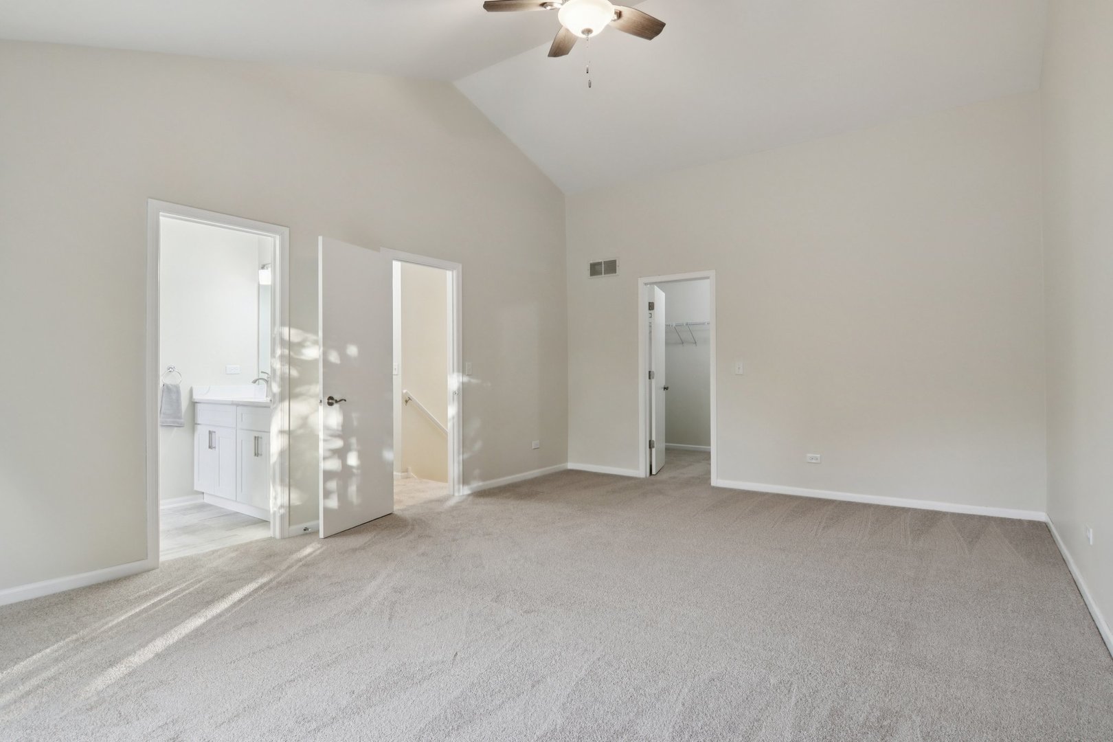 1867 Lake Shore Drive Romeoville, IL 60446 - Photo 20 of 59