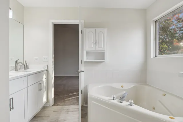 $469,800 | 1867 Lake Shore Drive, Romeoville, IL 60446