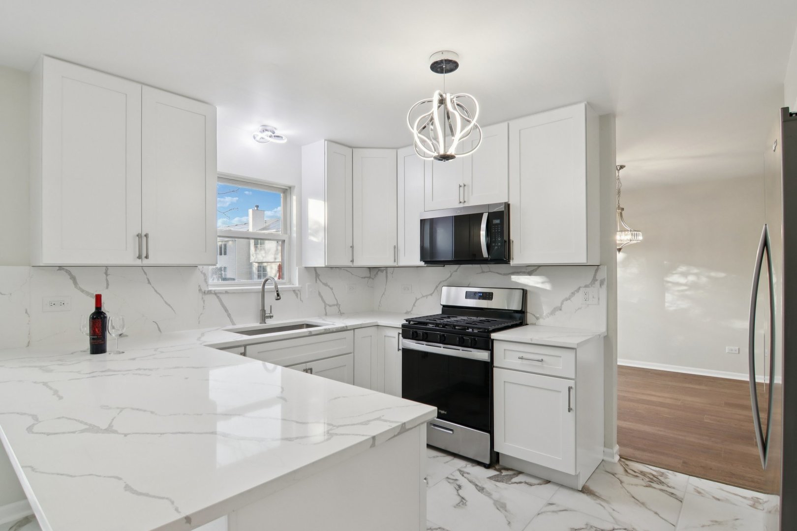 1867 Lake Shore Drive Romeoville, IL 60446 - Photo 4 of 56