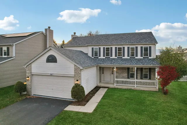 $469,800 | 1867 Lake Shore Drive, Romeoville, IL 60446