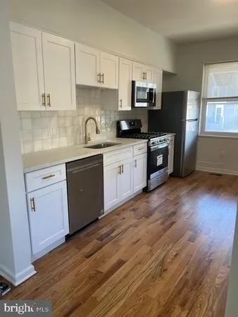 $2,400 | 541 Haddon Avenue, Collingswood, NJ 08108