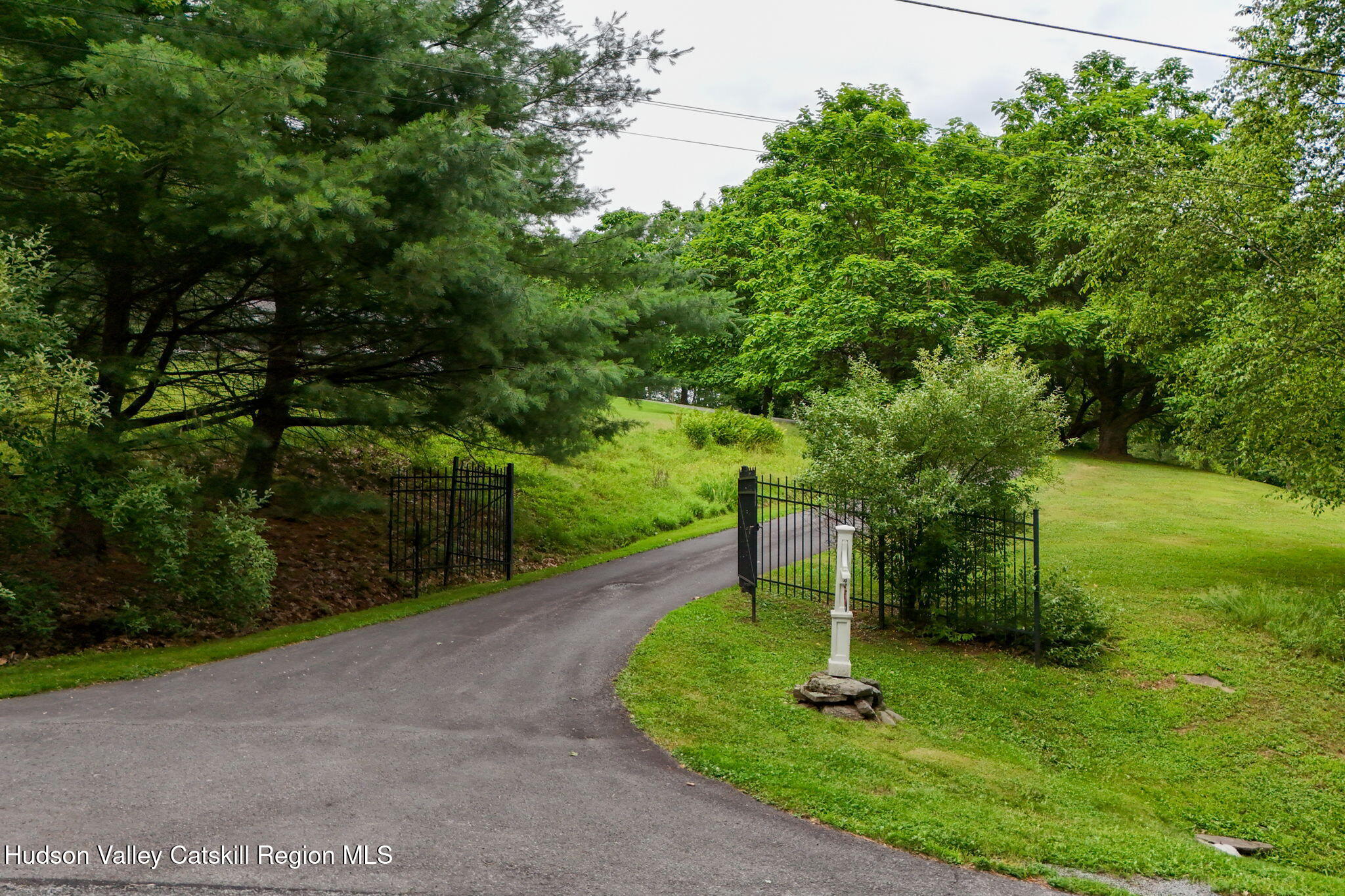 136 Kautz Road Callicoon, NY 12723 - Photo 42 of 51 a park view with a fountain