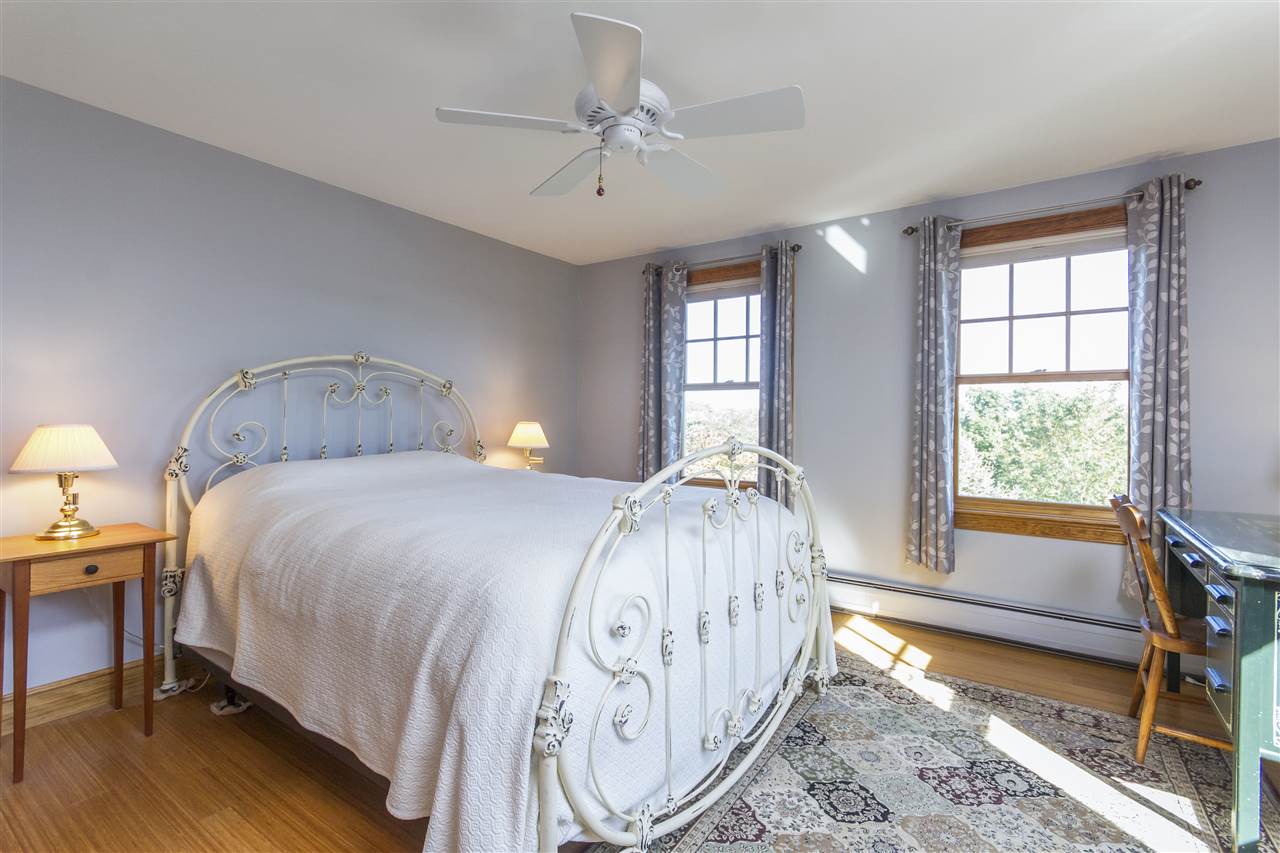 658 Main Street Hampstead, NH 03841 - Photo 18 of 27