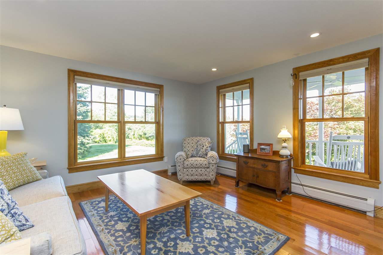 658 Main Street Hampstead, NH 03841 - Photo 5 of 27