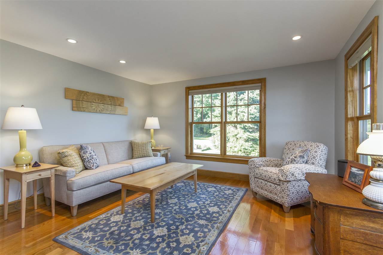 658 Main Street Hampstead, NH 03841 - Photo 6 of 27