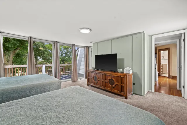 $846,400 | 415 South Lake Shore Drive, Fontana, WI 53125