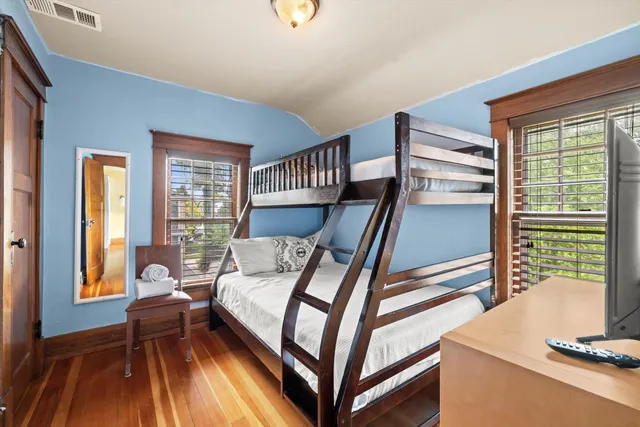 $846,400 | 415 South Lake Shore Drive, Fontana, WI 53125