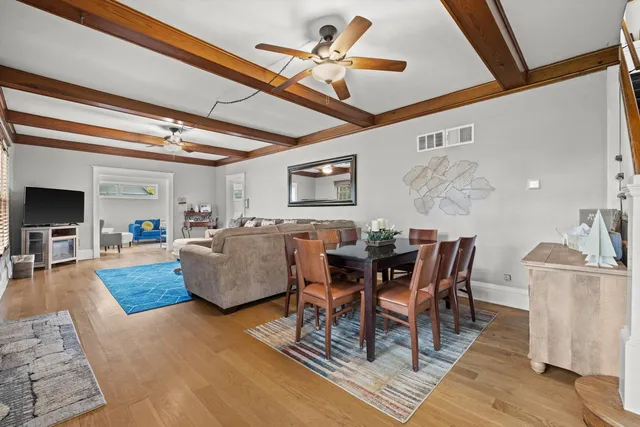 $846,400 | 415 South Lake Shore Drive, Fontana, WI 53125