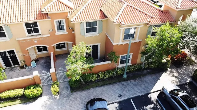 $2,600 | 2234 Coral Reef Court, Unit 4904, Dania Beach, FL 33312