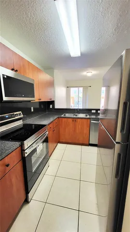 $2,600 | 2234 Coral Reef Court, Unit 4904, Dania Beach, FL 33312