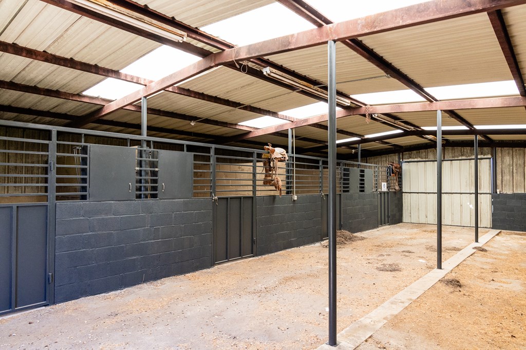 190 Other Boerne, TX 78006 - Photo 11 of 40