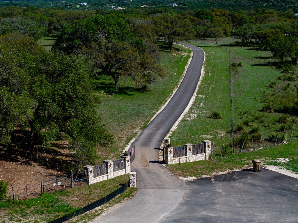 190 Other Boerne, TX 78006 - Photo 31 of 40