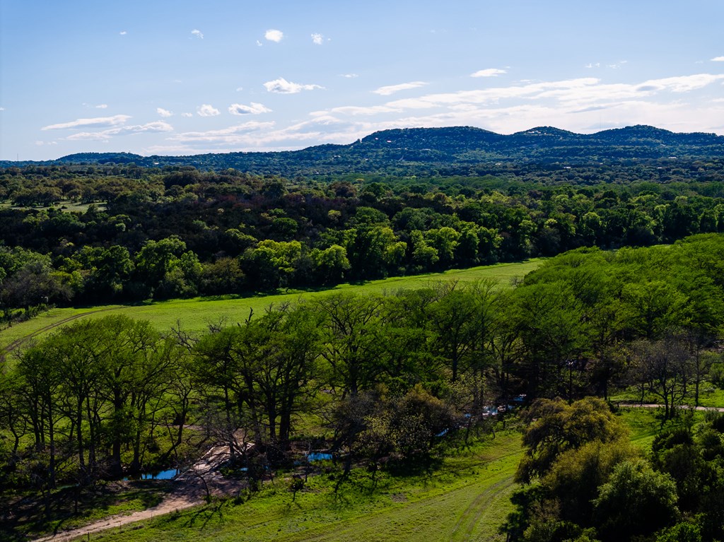 190 Other Boerne, TX 78006 - Photo 34 of 40