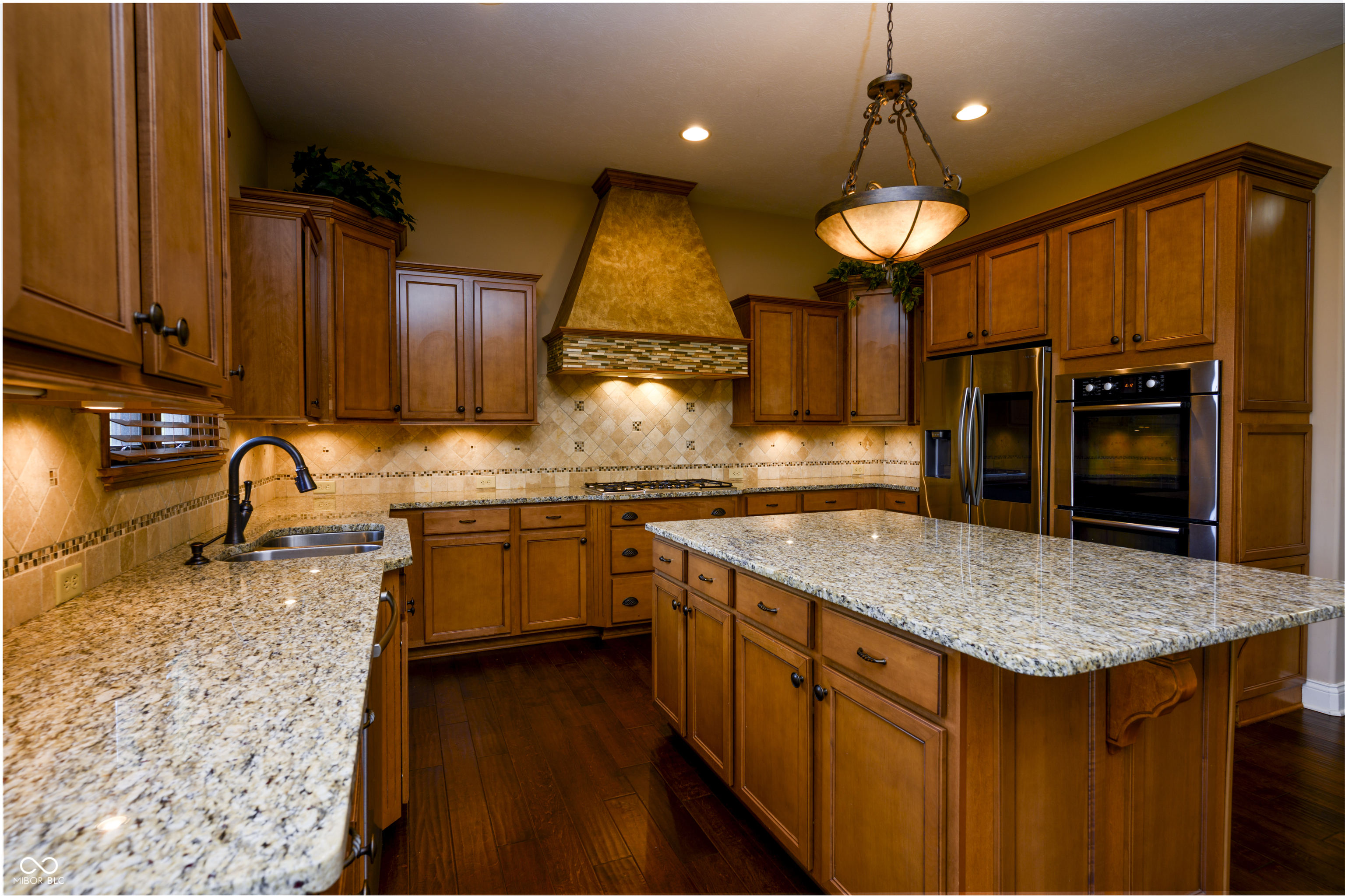 10138 Backstretch Row Fishers, IN 46040 - Photo 18 of 48