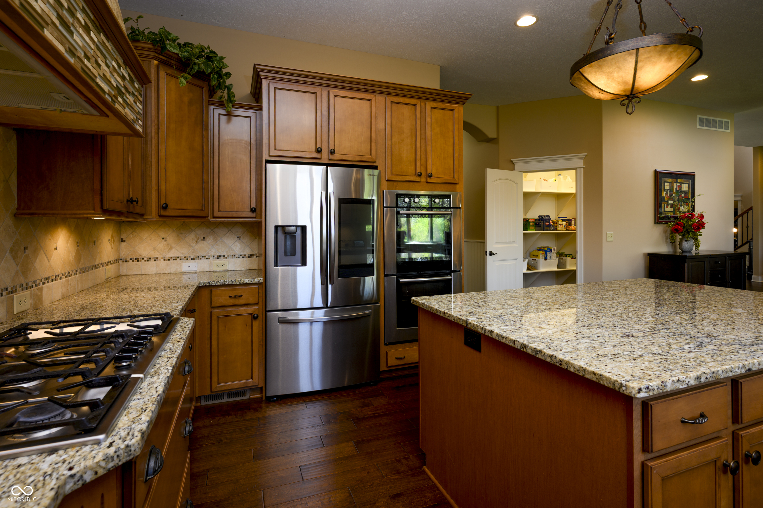 10138 Backstretch Row Fishers, IN 46040 - Photo 19 of 48