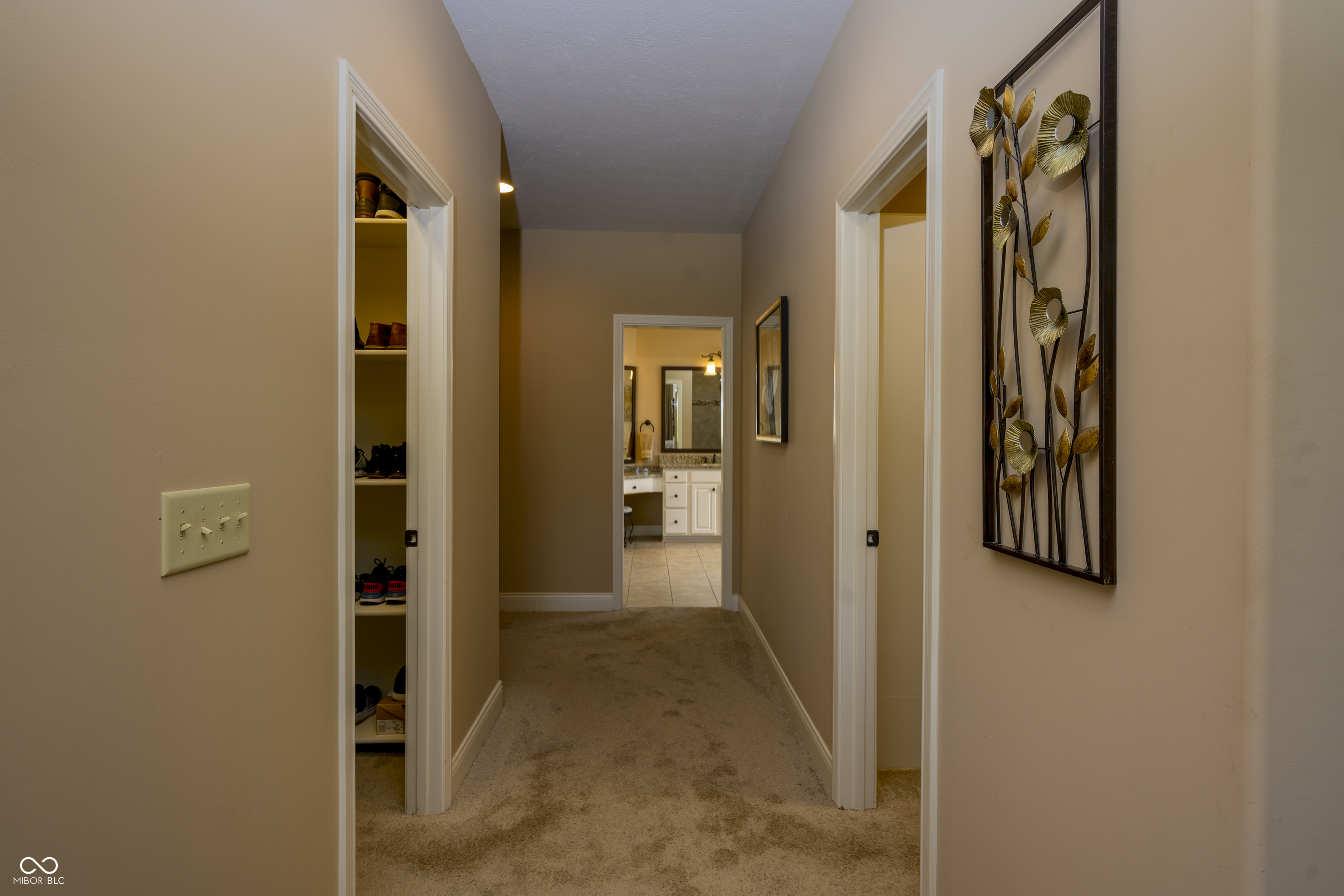 10138 Backstretch Row Fishers, IN 46040 - Photo 23 of 48