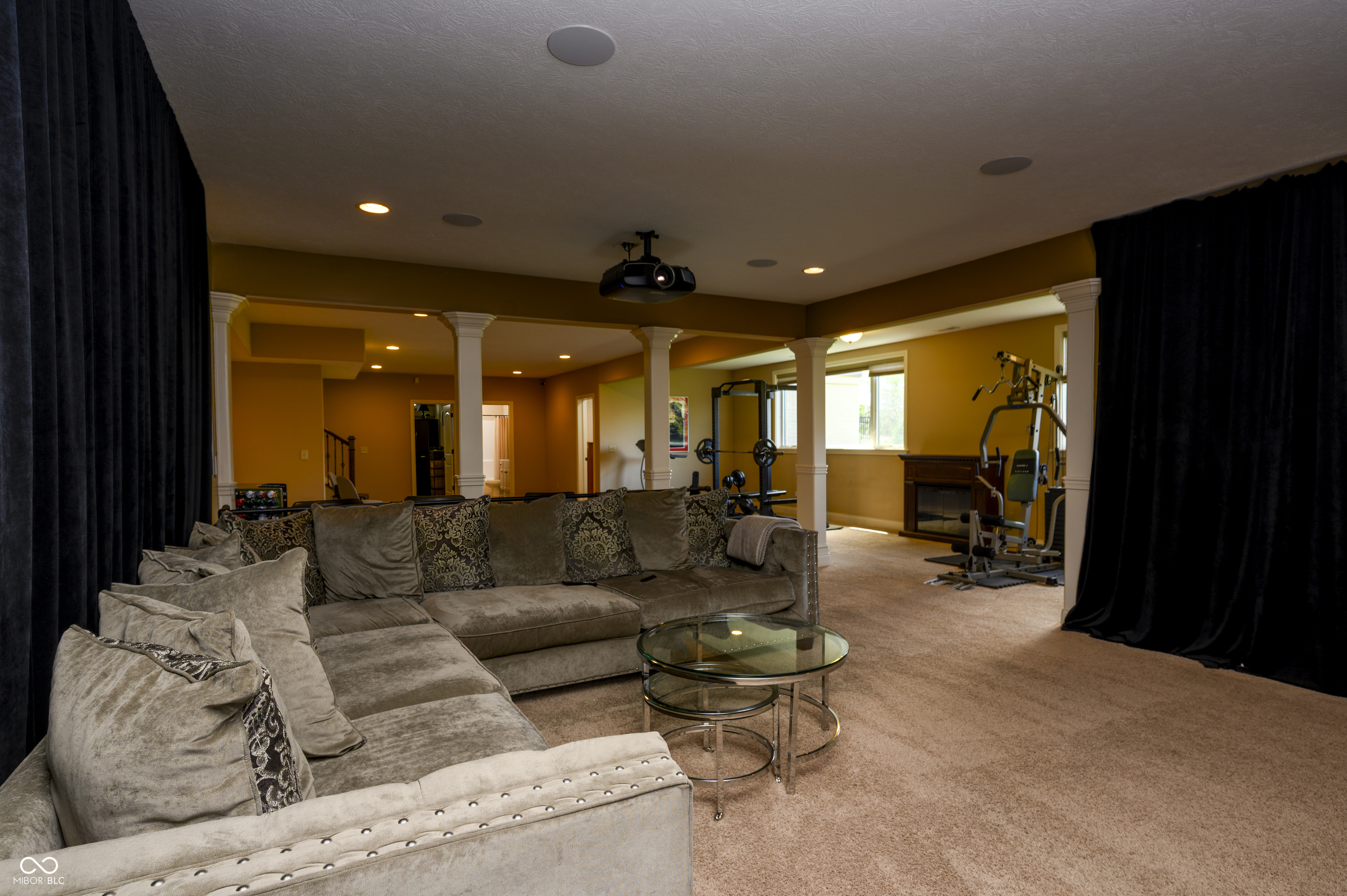 10138 Backstretch Row Fishers, IN 46040 - Photo 29 of 48