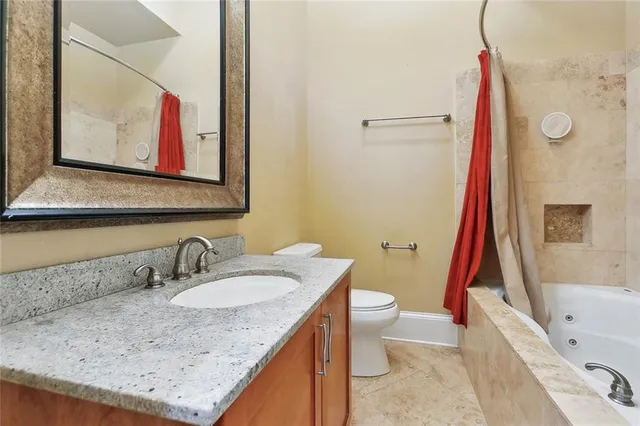 $249,000 | 3400 Magazine Street, Unit 15, New Orleans, LA 70115