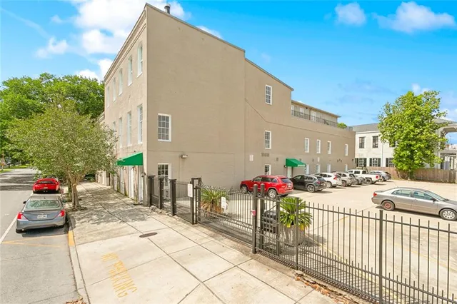 $249,000 | 3400 Magazine Street, Unit 15, New Orleans, LA 70115