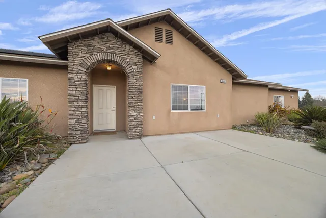 $849,900 | 36685 Avenue 15, Madera, CA 93636