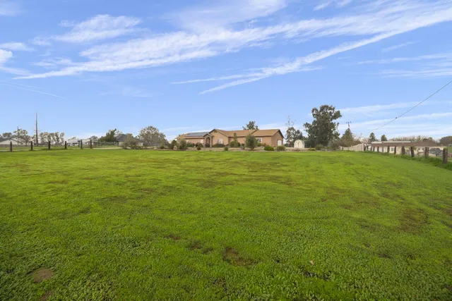 $849,900 | 36685 Avenue 15, Madera, CA 93636